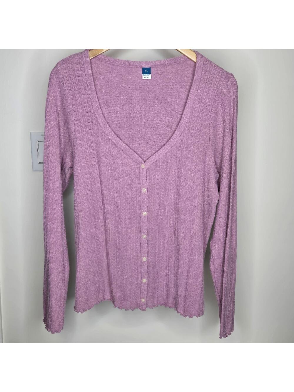 OLD NAVY Lilac Button-Up Vneck Long Sleeve Top Size XL